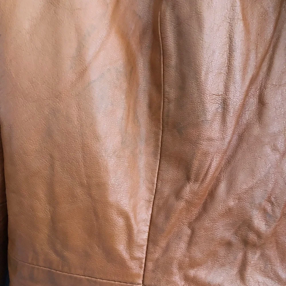 Women’s Vintage Genuine Leather Jacket - Picture 8 of 8